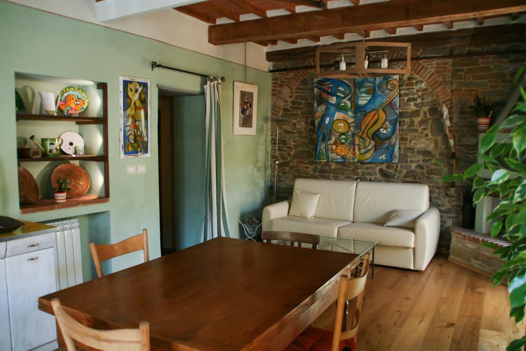 Residenza Fra Le Torri - Charme & Art Gallery Home Arezzo Zimmer foto